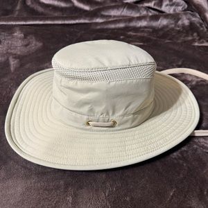 Tilley airflow hat